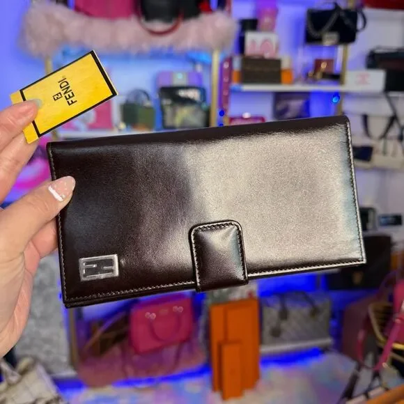 Unused Fendi Vintage Dark Brown Leather Large Bifold Wallet Unisex Men’s - Picture 15 of 15